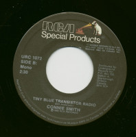 Vorschau: Baby, The Rain Must Fall - Tiny Blue Transistor Radio (7inch, 45rpm) Vorschau: Baby, The Rain Must Fall - Tiny Blue Transistor Radio (7inch, 45rpm)