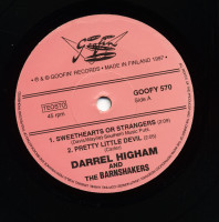 Vorschau: Pretty Little Devil ( 7inch, 45rpm, EP) Vorschau: Pretty Little Devil ( 7inch, 45rpm, EP)