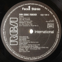 Vorschau: Forever (2-LP) Vorschau: Forever (2-LP)