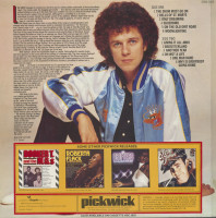Vorschau: The Show Must Go On (LP) Vorschau: The Show Must Go On (LP)