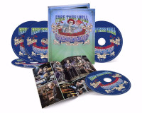 Vorschau: Fare Thee Well - July 5th, 2015 (3-CD + 2 Blu-ray) Vorschau: Fare Thee Well - July 5th, 2015 (3-CD + 2 Blu-ray)