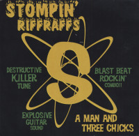 Vorschau: A Man And Three Chicks (CD) Vorschau: A Man And Three Chicks (CD)