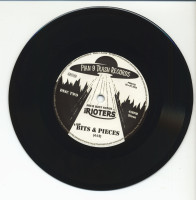 Vorschau: Four Riot Songs Vol.1 (2-7inch, 45rpm) Vorschau: Four Riot Songs Vol.1 (2-7inch, 45rpm)