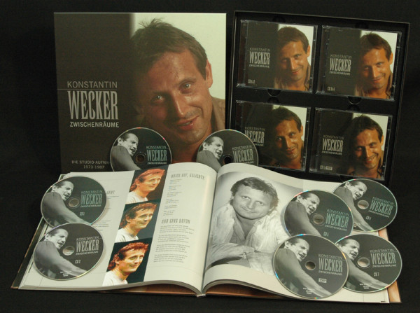 Zwischenräume (7-CD & 1-DVD mit 160-seitigem gebundenem Buch in LP-Grösse)