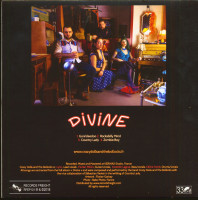 Vorschau: Divine (7inch, EP, 33rpm, PS) Vorschau: Divine (7inch, EP, 33rpm, PS)