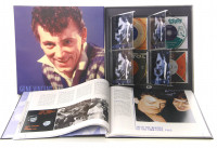 Vorschau: The Road Is Rocky,56-71 (8CD Deluxe Box Set) Vorschau: The Road Is Rocky,56-71 (8CD Deluxe Box Set)