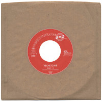 Vorschau: Lil' Bad Thing - Seven (White Vinyl) (7inch 45rpm) Vorschau: Lil' Bad Thing - Seven (White Vinyl) (7inch 45rpm)