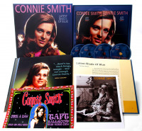 Vorschau: Latest Shade Of Blue - Columbia Recordings 1973 - 1976 (4-CD Deluxe Box Set) Vorschau: Latest Shade Of Blue - Columbia Recordings 1973 - 1976 (4-CD Deluxe Box Set)