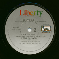 Vorschau: He's A Rebel - Be My Love (7inch, 45rpm, SC) Vorschau: He's A Rebel - Be My Love (7inch, 45rpm, SC)