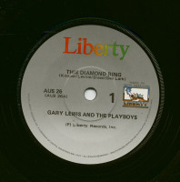 Vorschau: This Diamond Ring - I Saw Elvis Presley Last Night (7inch, 45rpm, SC) Vorschau: This Diamond Ring - I Saw Elvis Presley Last Night (7inch, 45rpm, SC)