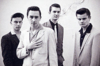 Vorschau: Live On Stage On The 15th Rockabilly Rave (DVD) Vorschau: Live On Stage On The 15th Rockabilly Rave (DVD)