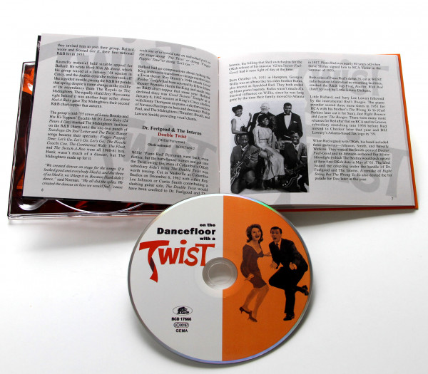 On The Dancefloor With A Twist! - 25 Tunes to Twist It Up (CD)