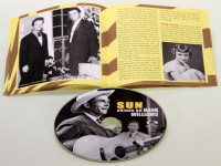 Vorschau: Sun Shines On Hank Williams - Sun Artists Sing The Songs Of... (CD) Vorschau: Sun Shines On Hank Williams - Sun Artists Sing The Songs Of... (CD)