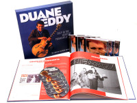 Vorschau: Deep In The Heart Of Twangsville (6-CD Deluxe Box Set) Vorschau: Deep In The Heart Of Twangsville (6-CD Deluxe Box Set)