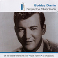 Vorschau: Sings The Standards (CD) Vorschau: Sings The Standards (CD)