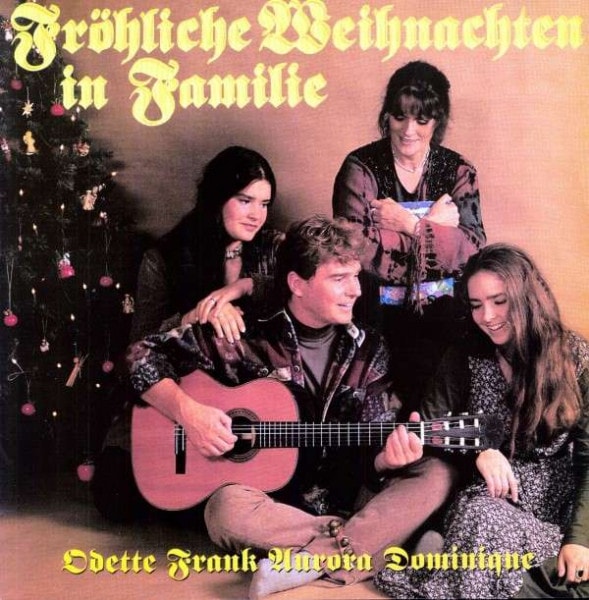 Fröhliche Weihnachten in Familie