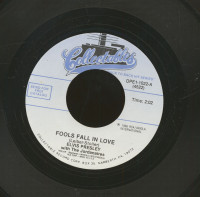 Vorschau: Fools Fall In Love - Blue Suede Shoes (7inch, 45rpm) Vorschau: Fools Fall In Love - Blue Suede Shoes (7inch, 45rpm)